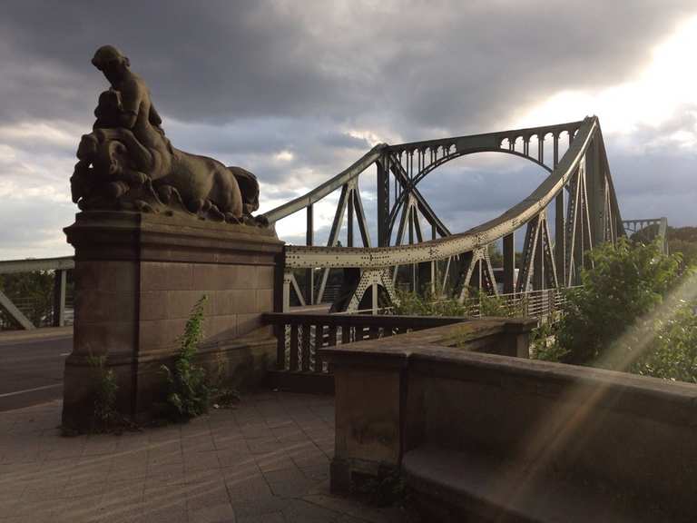 Glienicker Brücke Berlin, Deutschland RadtourenTipps