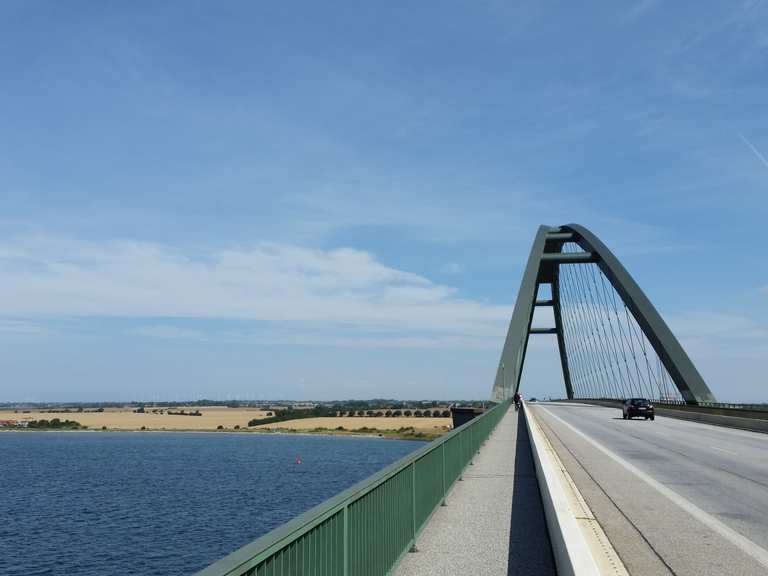 darf man mit dem fahrrad über die fehmarnsundbrücke