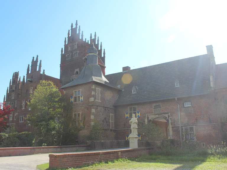 Schloss Heessen Ruhr Region North Rhine Westphalia Cycling Tips Photos Komoot