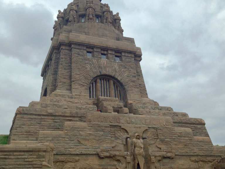 VölkerschlachtDenkmal Wanderungen und Rundwege komoot