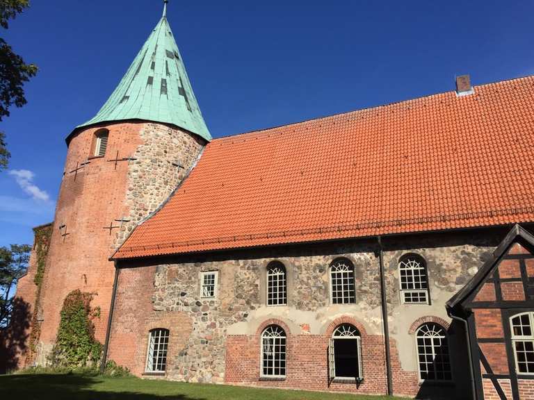 Salzhausen St. JohannesKirche in Salzhausen Radtouren und Radwege