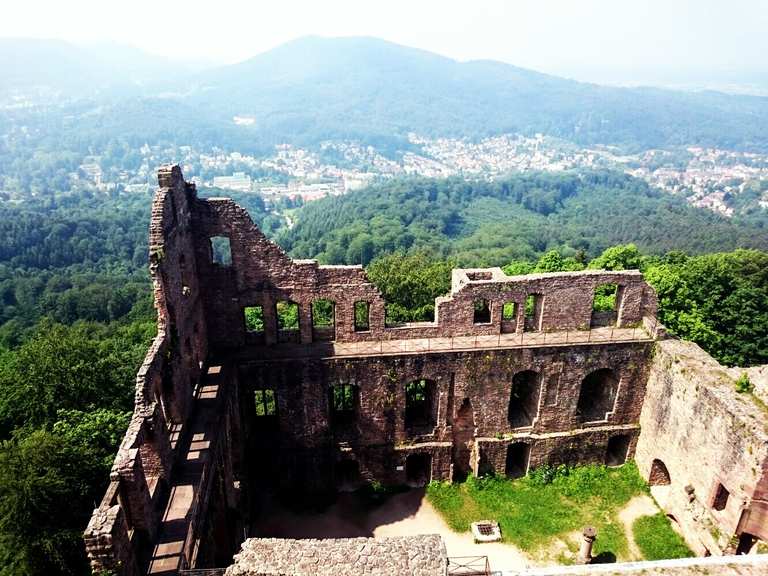 Ruine der Burg Hohenbaden Wanderungen und Rundwege komoot
