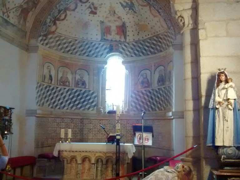 Iglesia de Santa María de Melide Wanderungen und Rundwege komoot