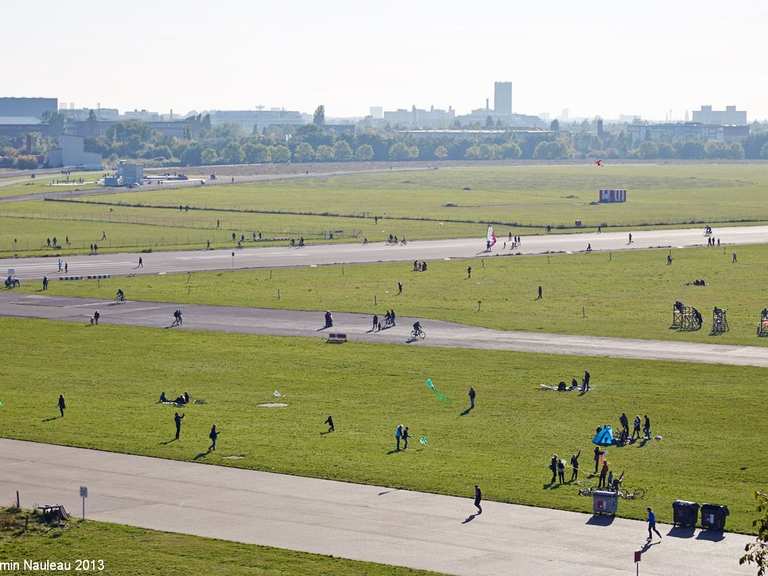 28.06 tempelhofer feld fahrrad