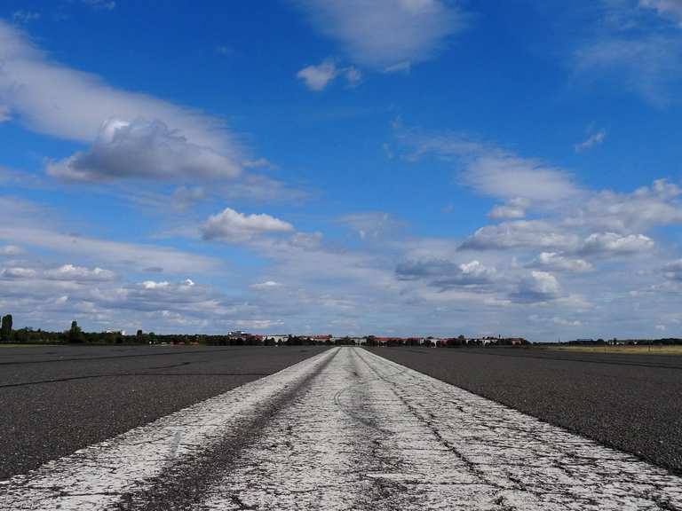 Tempelhofer Feld - Berlin, Deutschland | Rennradtipps ...