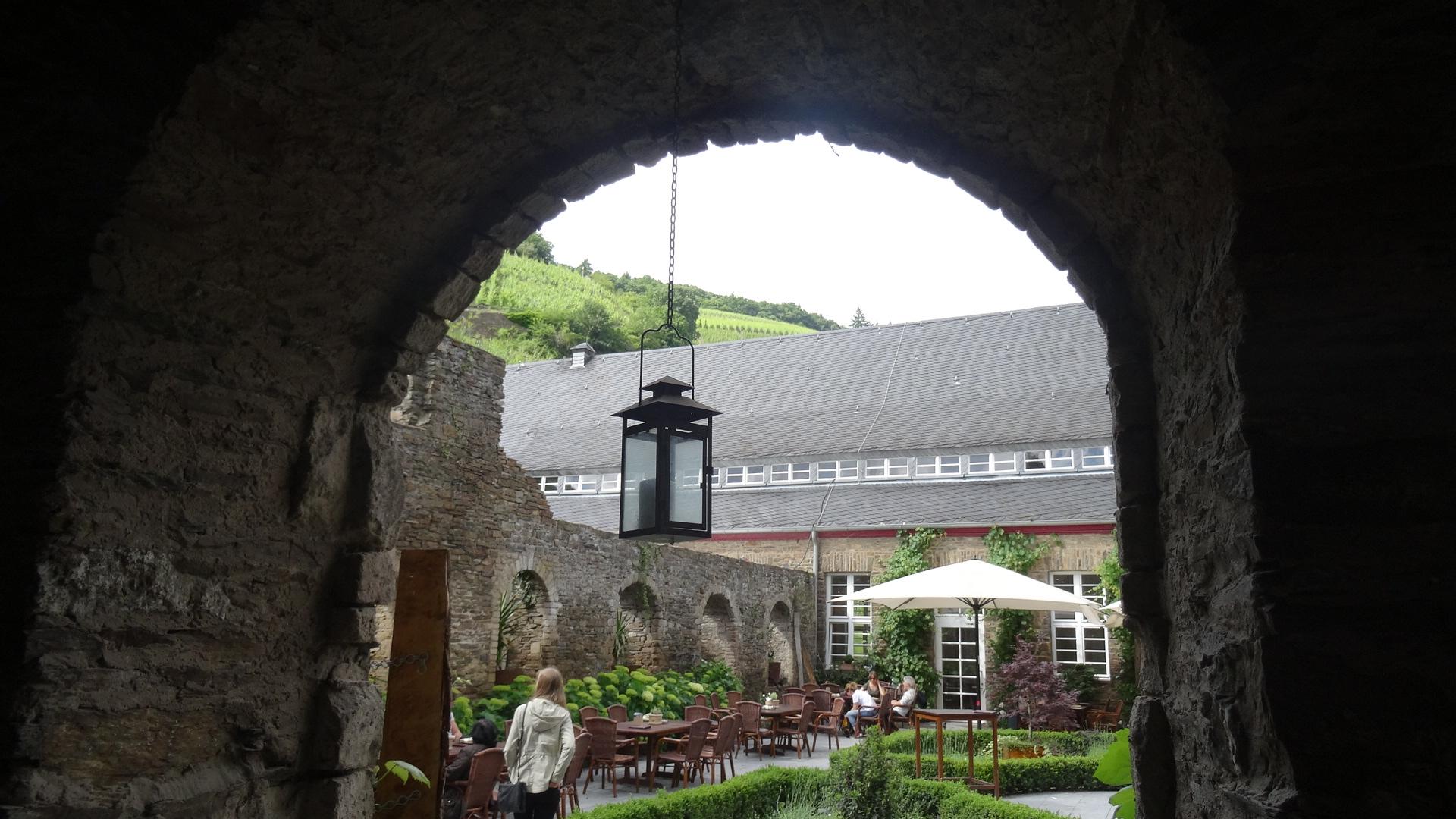 Kloster Marienthal: Wanderungen Und Rundwege | Komoot