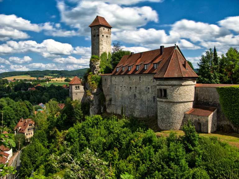 Burg Veldenstein Neuhaus An Der Pegnitz Nurnberger Land Hiking Tips Photos Komoot