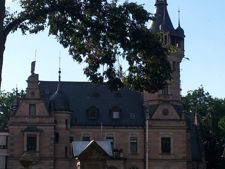 Faberschloß Wanderungen und Rundwege komoot