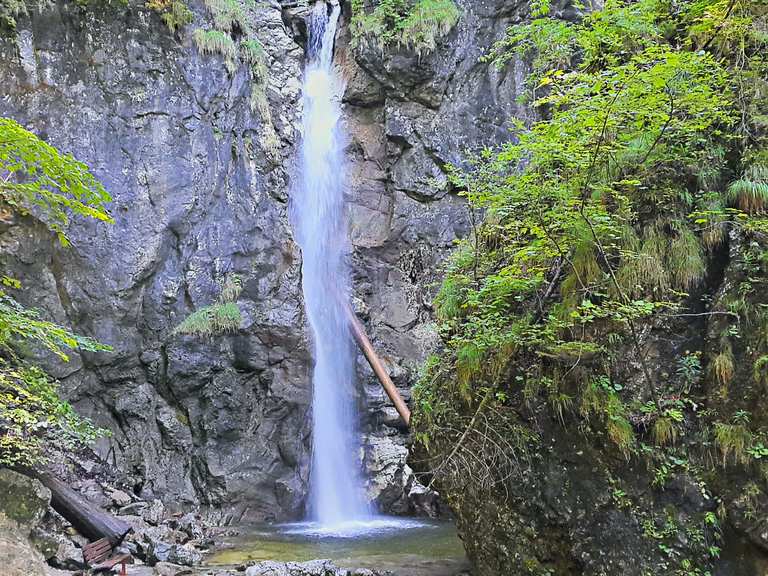 lainbachfall-unterwegs-am-lainbach-runde-von-kochel-wanderung-komoot