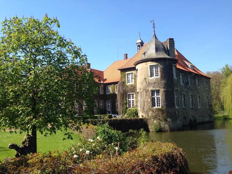 Schloss Ittlingen Samt Gestut Haus Venne Loop From Drensteinfurt