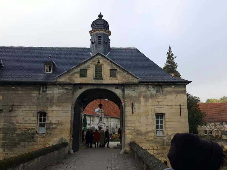Kasteel Schaloen Oud Valkenburg wandelroutes en hikes Komoot