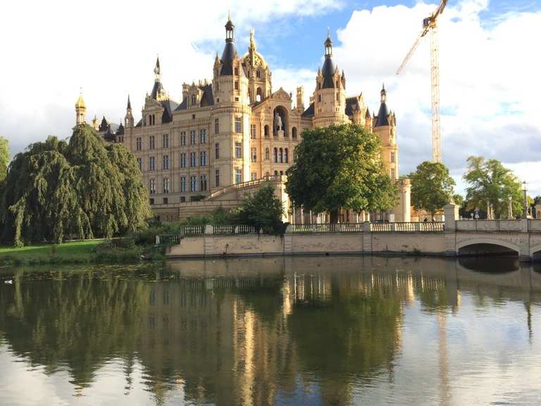 Schlossgarten Schwerin – Schweriner Schloss Runde von Feldstadt