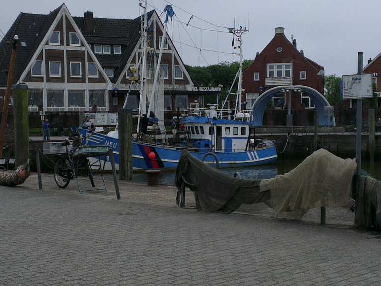 Hafen Neuharlingersiel Neuharlingersiel, Wittmund RadtourenTipps