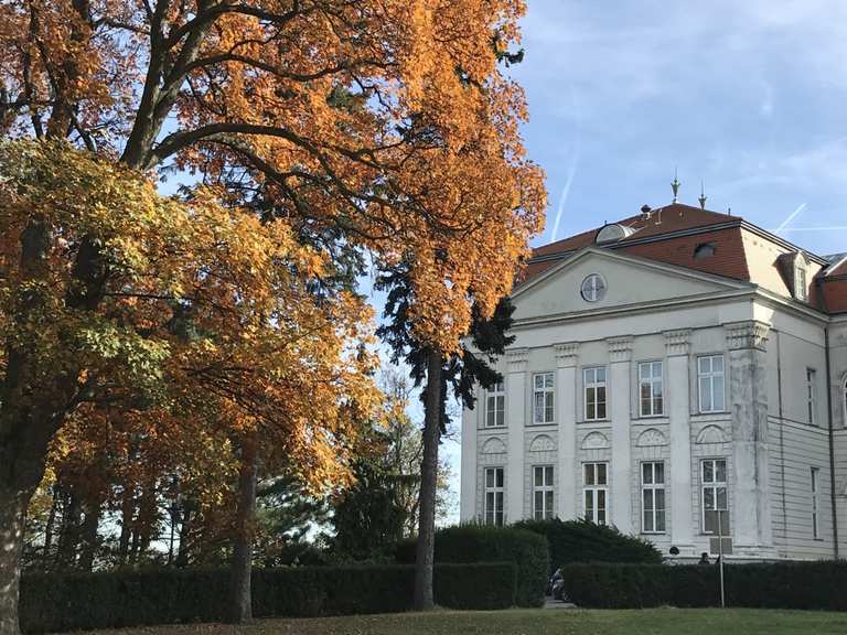 Schloss Wilhelminenberg: Wanderungen und Rundwege | komoot