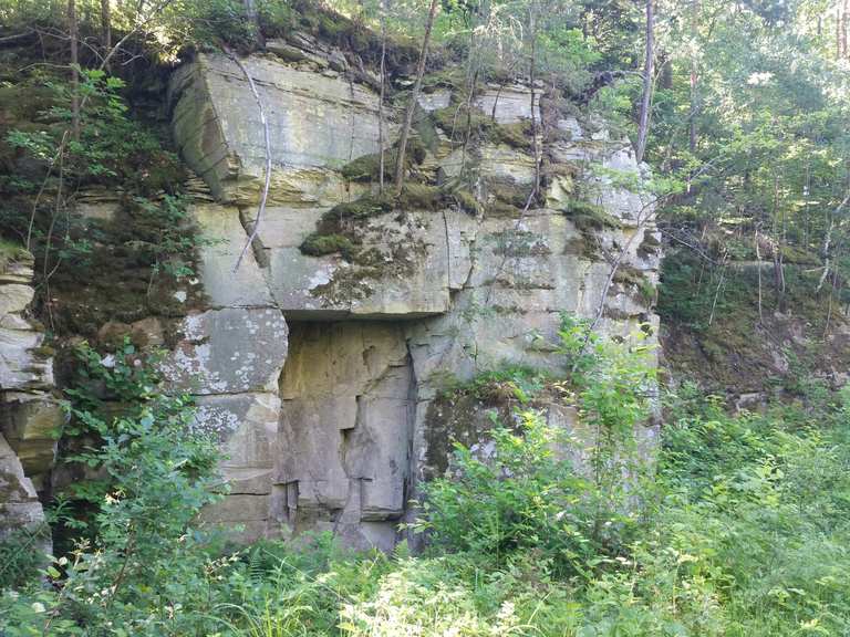 Weg durch alten Schilfsandsteinbruch - Regierungsbezirk ...