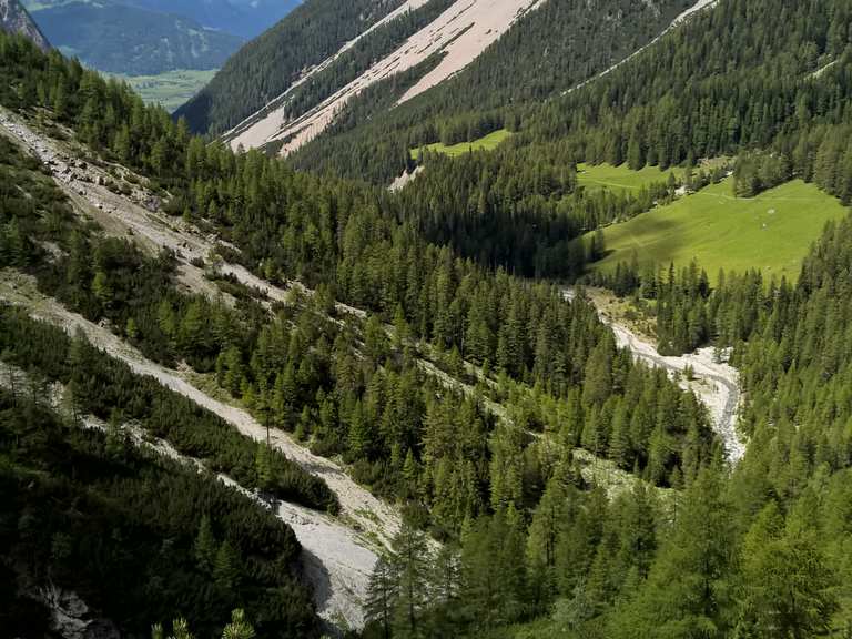 die-felsen-der-uina-schlucht-mountain-bike-trails-tracks-komoot