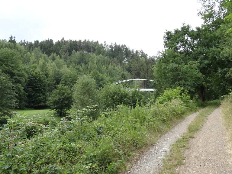 Rad und Wanderweg zwischen Berga und Wünschendorf Itinéraires vélo