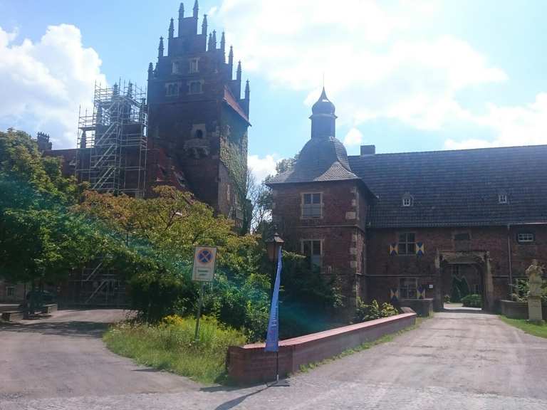 Schloss Heessen Ruhrgebiet Nordrhein Westfalen Radtouren Tipps Fotos Komoot