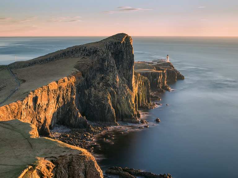 Neist Point Lighthouse Highlands Scotland Hiking Tips Photos Komoot