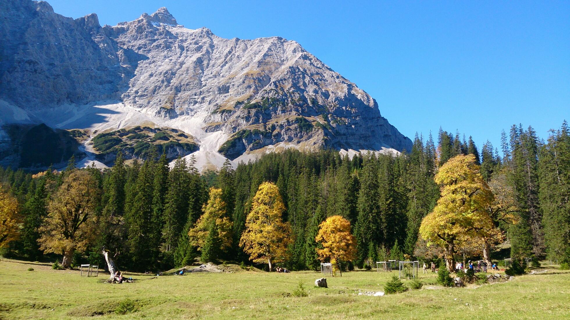 De L'arrêt De Bus Johannestal Au Refuge Falkenhütte - Parc Naturel Du ...