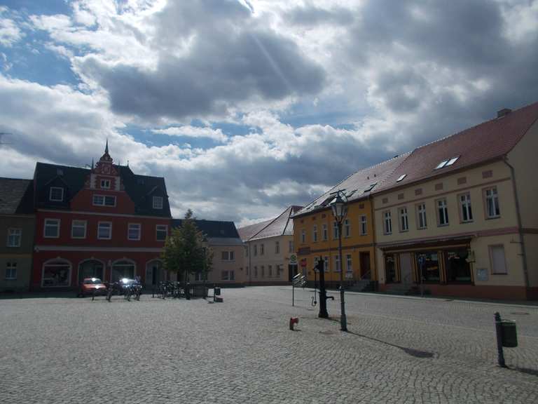Marktplatz in Golßen (Niederlausitz) : Radtouren und Radwege | komoot