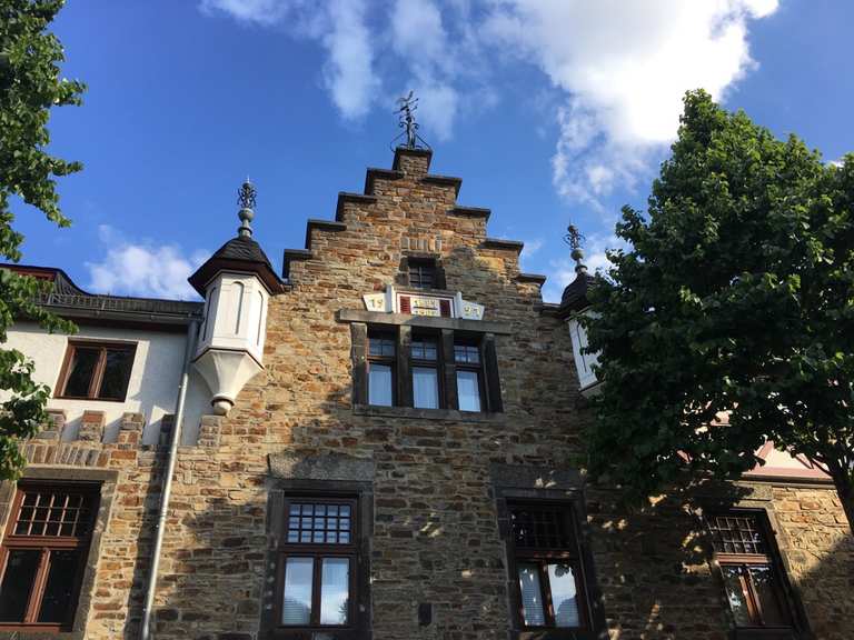 Burg Adenbach Wanderungen und Rundwege komoot