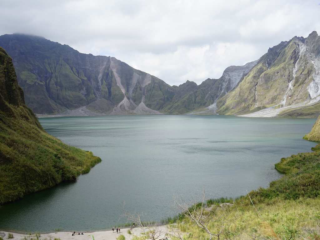 Top 5 Lakes in the Philippines