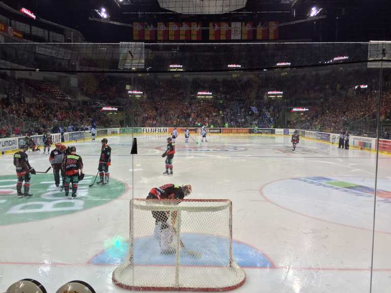 ISS Dome Road Cycle Routes and Map Komoot