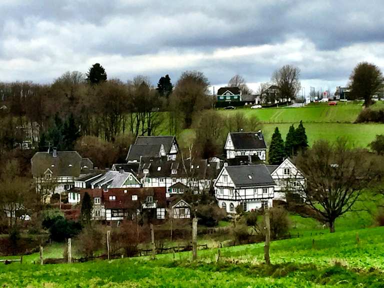 Bellinghausen Wanderungen und Rundwege komoot