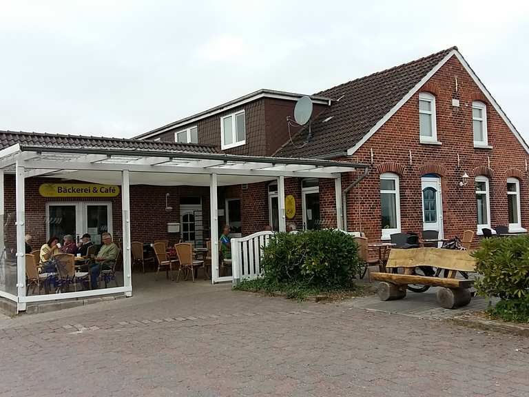 Werdumer Mühle mit Café Werdum, Wittmund Radtouren