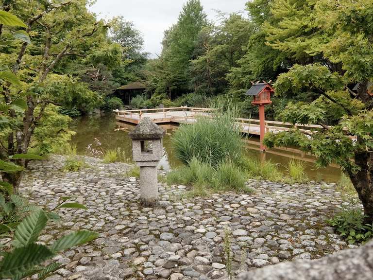 Japanischer Garten  im Westpark Oberbayern Bayern  