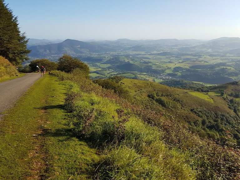 Refuge Orisson Routes for Walking and Hiking Komoot