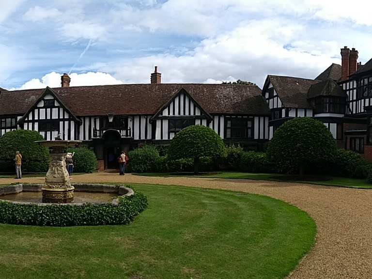 Rothschild properties in the home counties, Ascott House and Garden