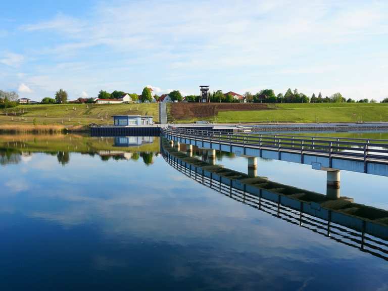 Seebrücke Geiseltalsee Wanderungen und Rundwege komoot