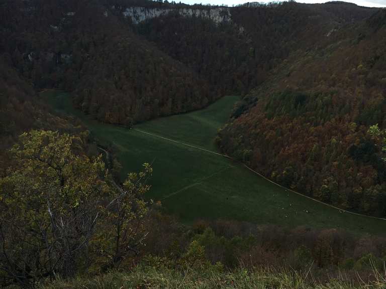 Ruine Hohenurach - Aussicht auf den Wasserfall Runde von ...