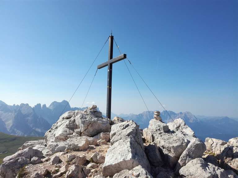 gipfel-des-monte-petz-h-chster-punkt-des-schlern-wanderungen