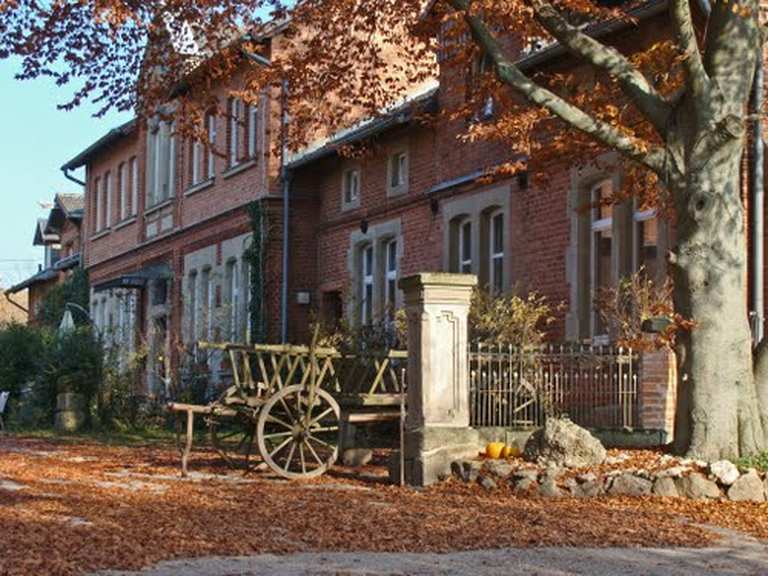 Schloss Tambach Alte Kaplanei Ummerstadt Runde von DörflesEsbach