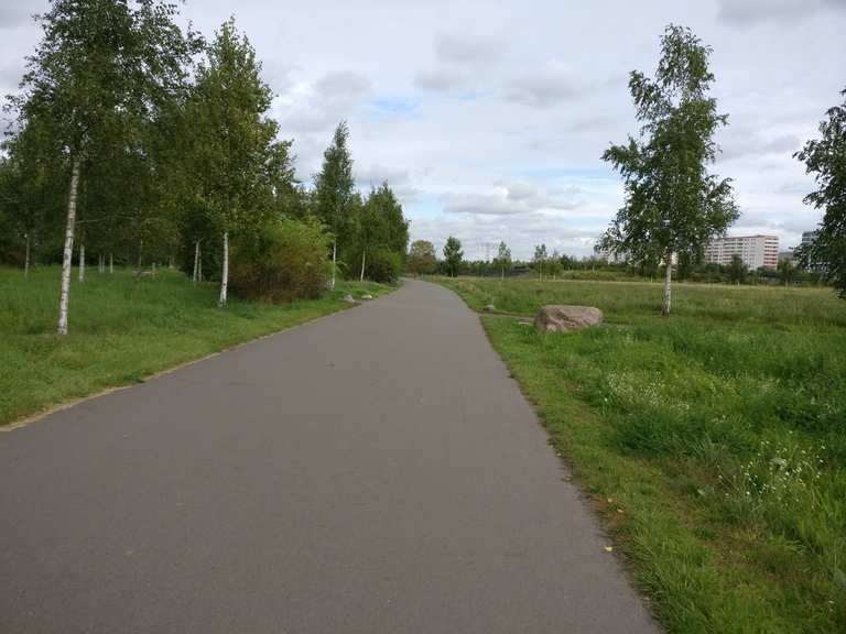 Park mit Bänken - Berlin, Deutschland | Rennradtipps & Fotos | Komoot