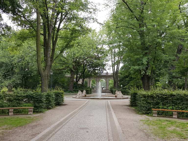 Volkspark Friedrichshain Wanderungen und Rundwege komoot