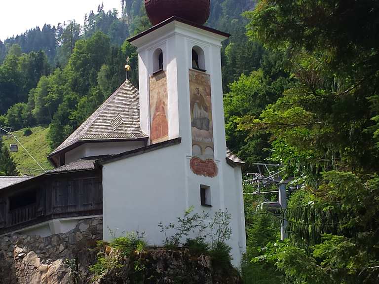 Der Gruber Hof Bergdoktor Wallfahrtskapelle Loop From Soll