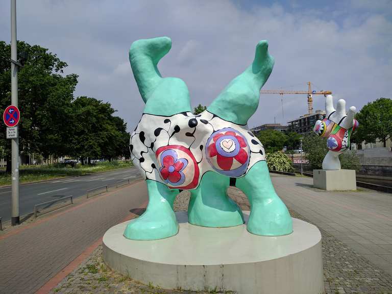 Nana-Figuren von Niki de Saint Phalle - Lower Saxony Nana-Figuren von Niki de Saint Phalle - Lower Saxony