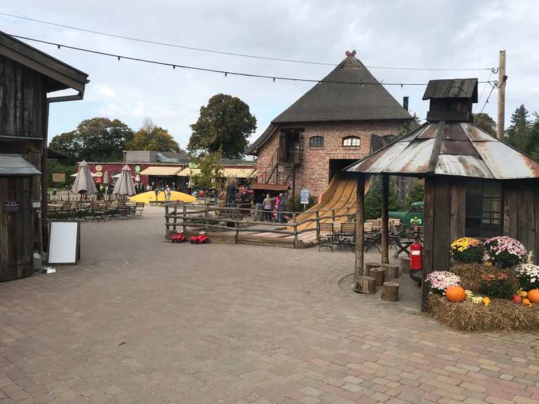 Karls Erlebnishof Radtouren und Radwege komoot