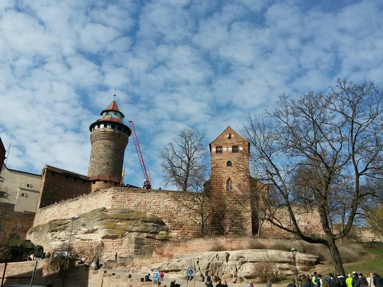Kaiserburg Wanderungen und Rundwege komoot