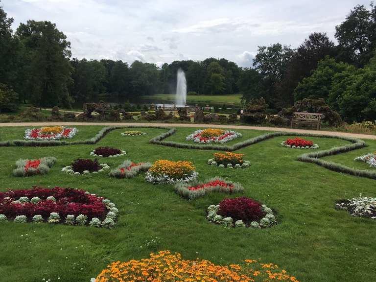 Schloss Wiesenburg Wiesenburg Mark Potsdam Mittelmark Hiking