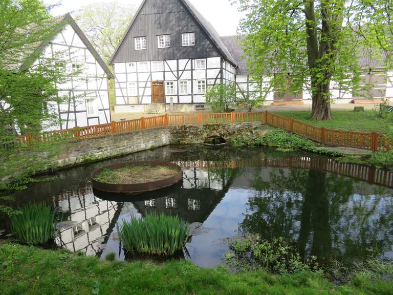 Emscherquelle Radtouren und Radwege komoot