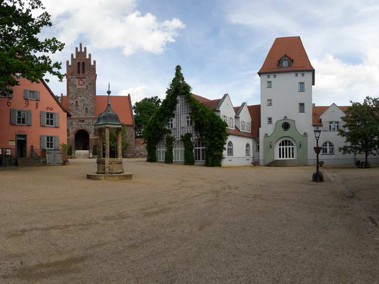 Schloss Liebenberg: Wanderungen und Rundwege | komoot