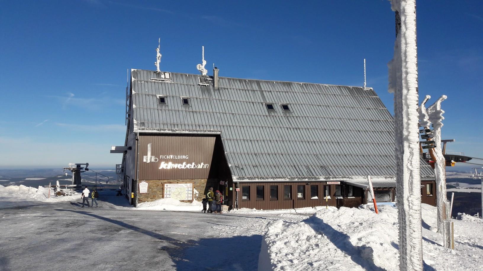 Fichtelberghaus - Oberwiesenthal, Erzgebirgskreis | Wandertipps & Fotos ...