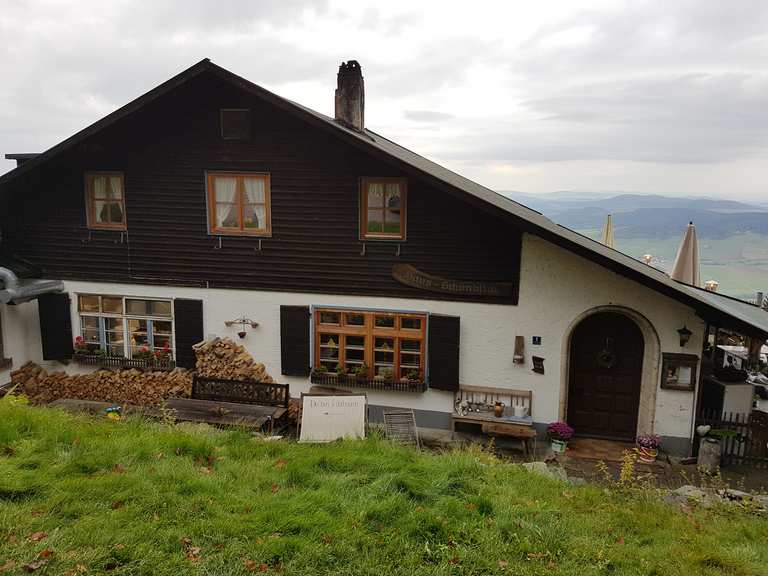 Von Diensthutte Hohenbogen Nach Haus Schonblick Wanderung Komoot