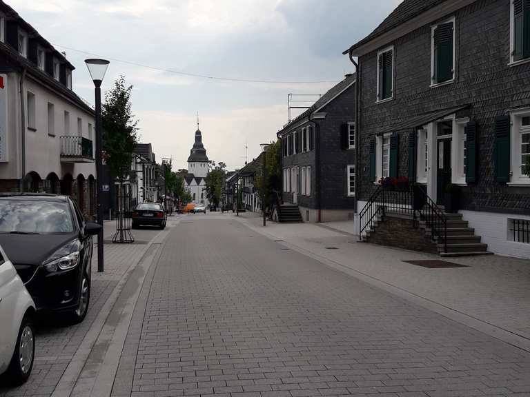 Nümbrecht — Bergische Ruhe und Idylle Wanderungen und Rundwege komoot