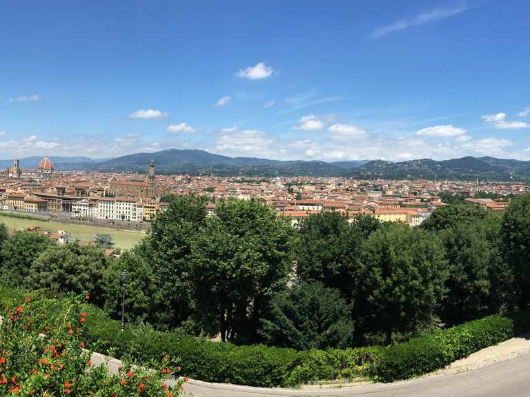 Piazzale Michelangelo - Florence, Tuscany | Hiking Tips & Photos | Komoot